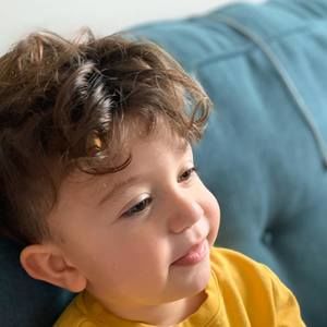 Meet your Posher, Sinem